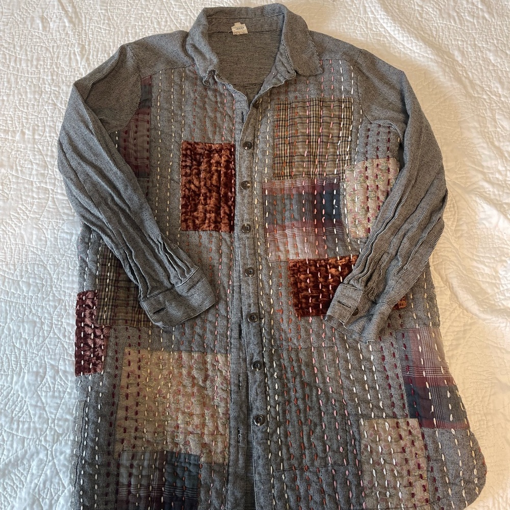 Vintage style button down tunic shirt